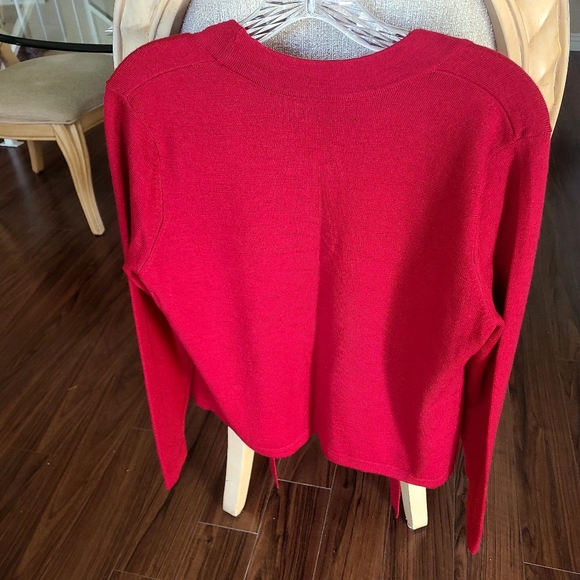 Mercer and Madison wone or burgundy cardigan - Picture 4 of 4